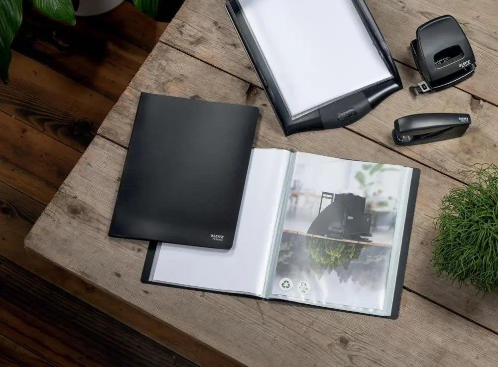 LEITZ Protège-documents Recycle A4 PP 20 pochettes noir - Protèges-documents & chevalets de table